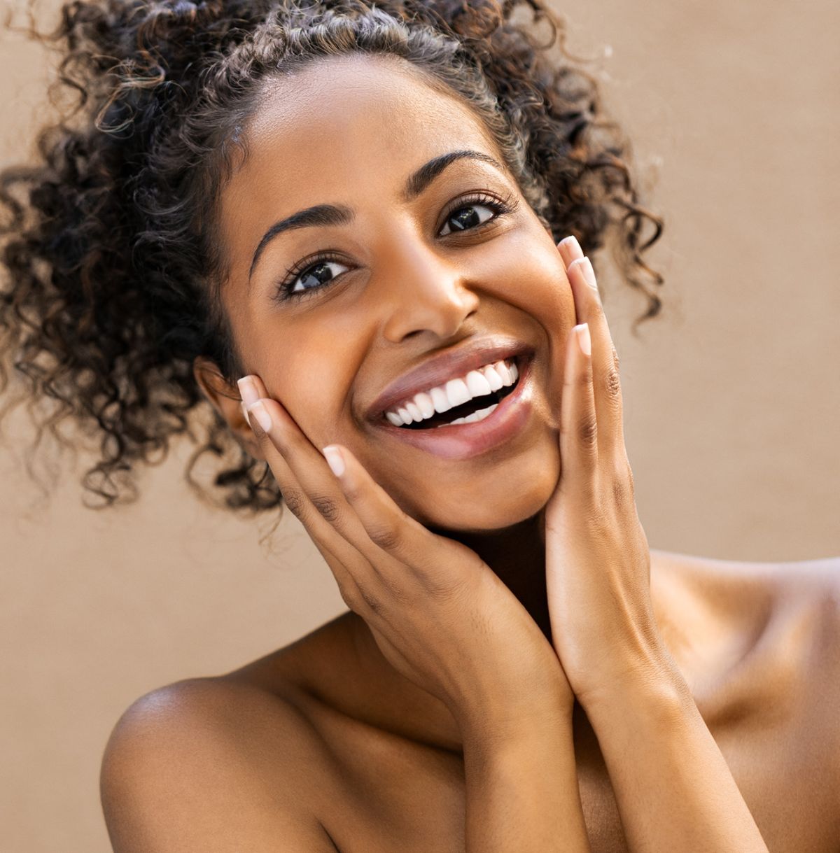 Microbiota_636x646px.jpg
